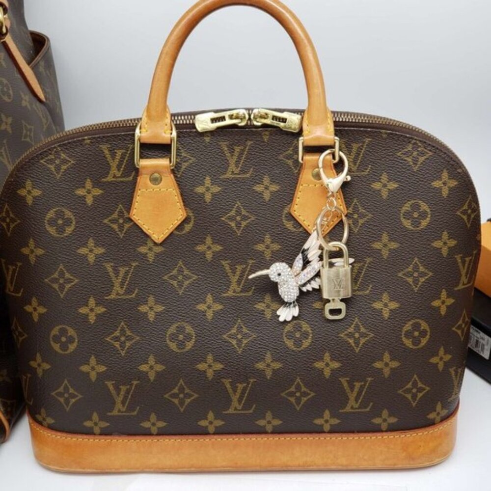 Authentic Louis Vuitton Gold Padlock 🔒 Shiny LV Key + Bag Unbranded Bird Charm